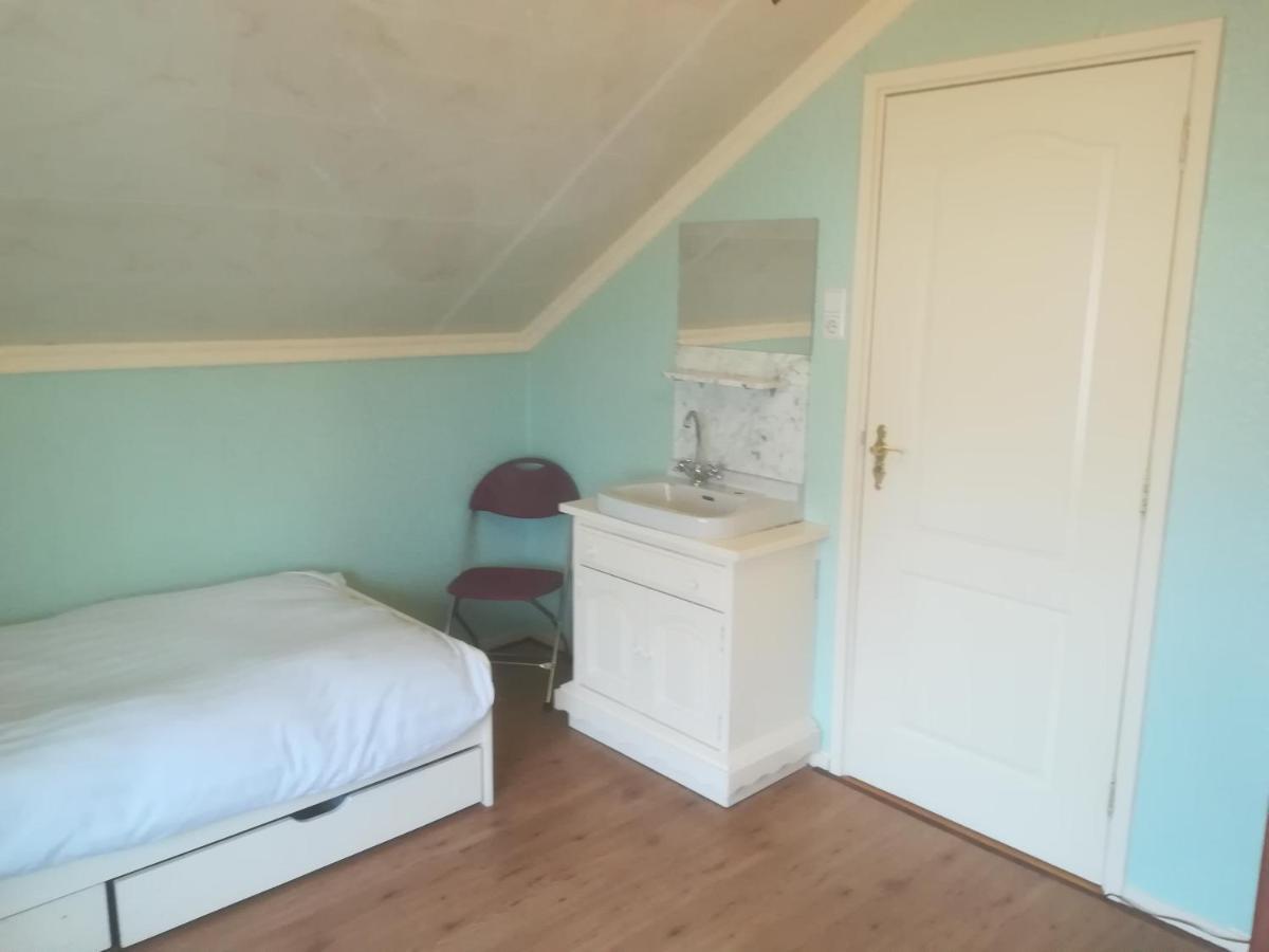 B&B Elbahof, Goed En Goedkoop! Hem Exterior foto