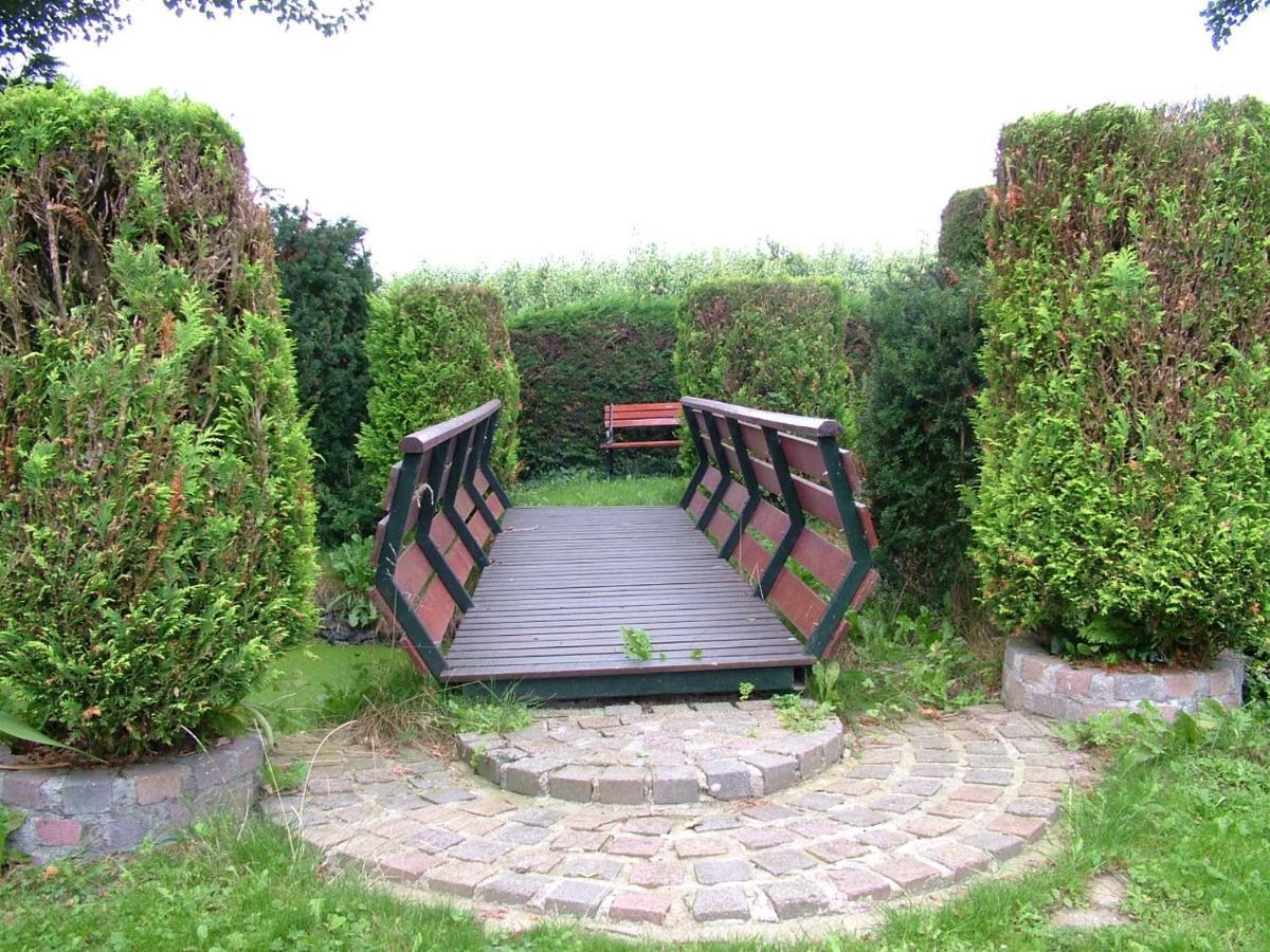 B&B Elbahof, Goed En Goedkoop! Hem Exterior foto